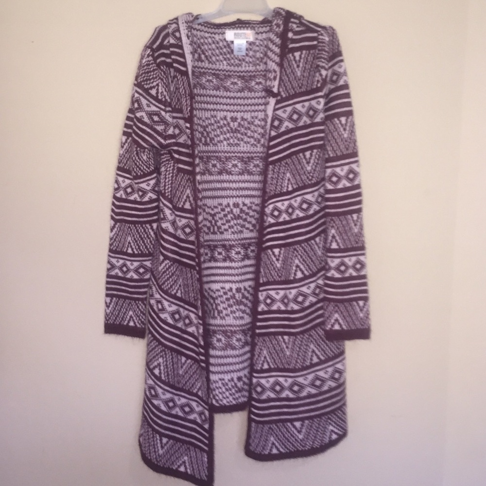 Maroon and Cream cardigan